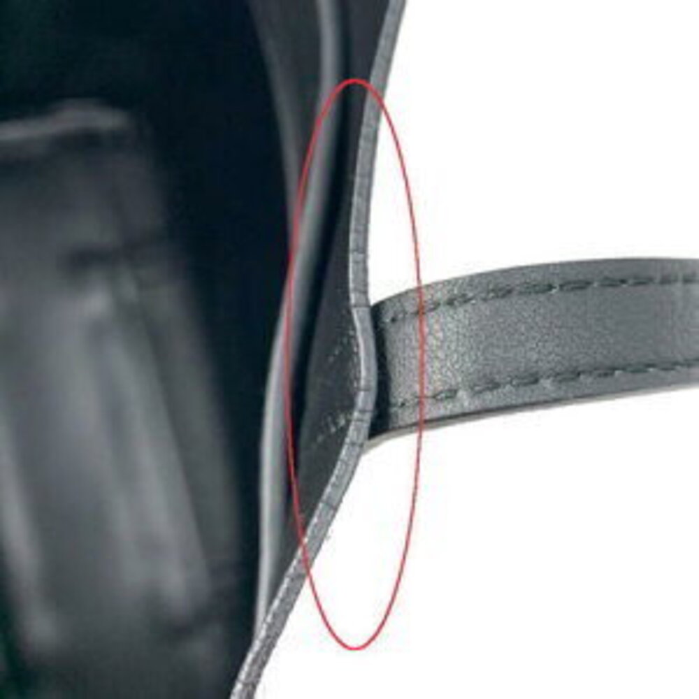 BALENCIAGA Tote Leather Black As ly it may sell out before the period - Picture 15 of 15